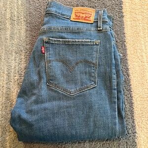 Levi Bootcut Jeans